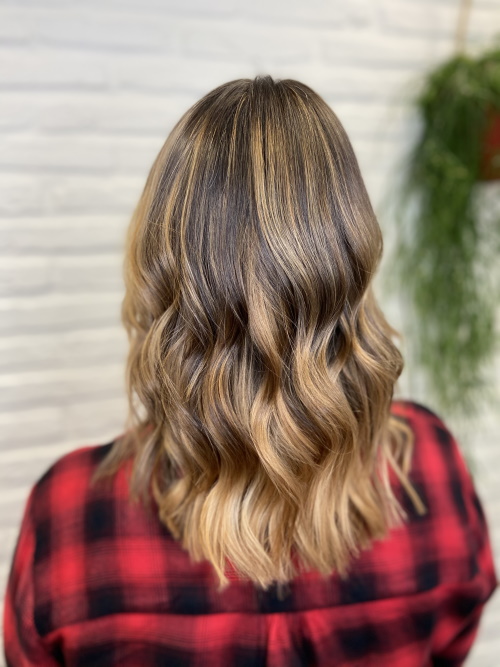Modern kapsel bij Coiffure Modern